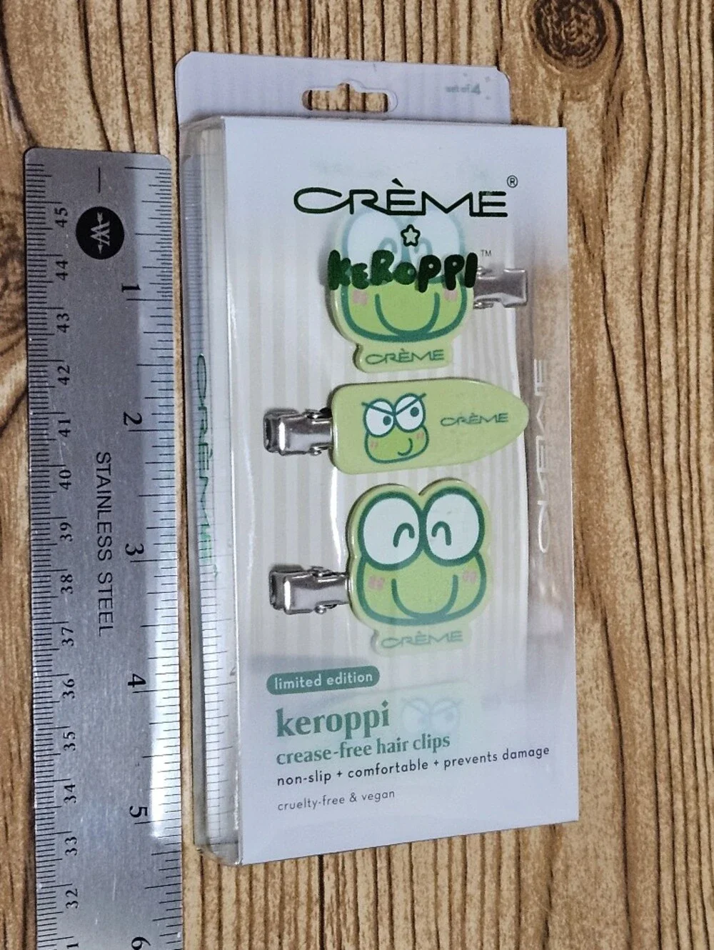Keroppi Creme Shop Crease Free Hair Clips